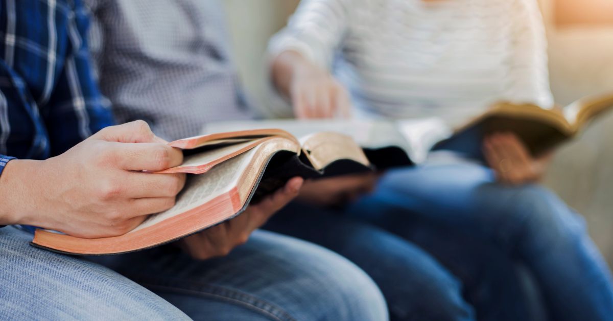 How To Cultivate a Faith-Based Community With Bible Study